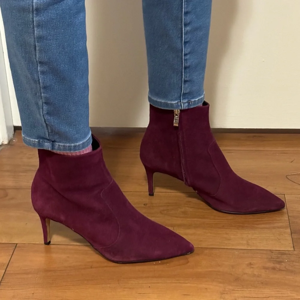 Cute suede bootie - Picture 3 of 3